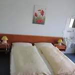 Moellner Hof Otel *